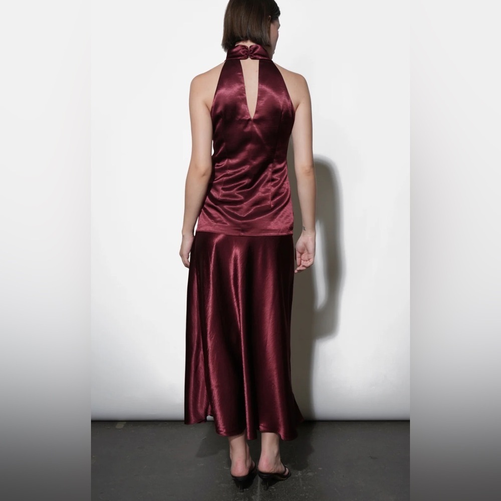Greylin Burgundy Satin Midi Skirt - Picture 2 of 4